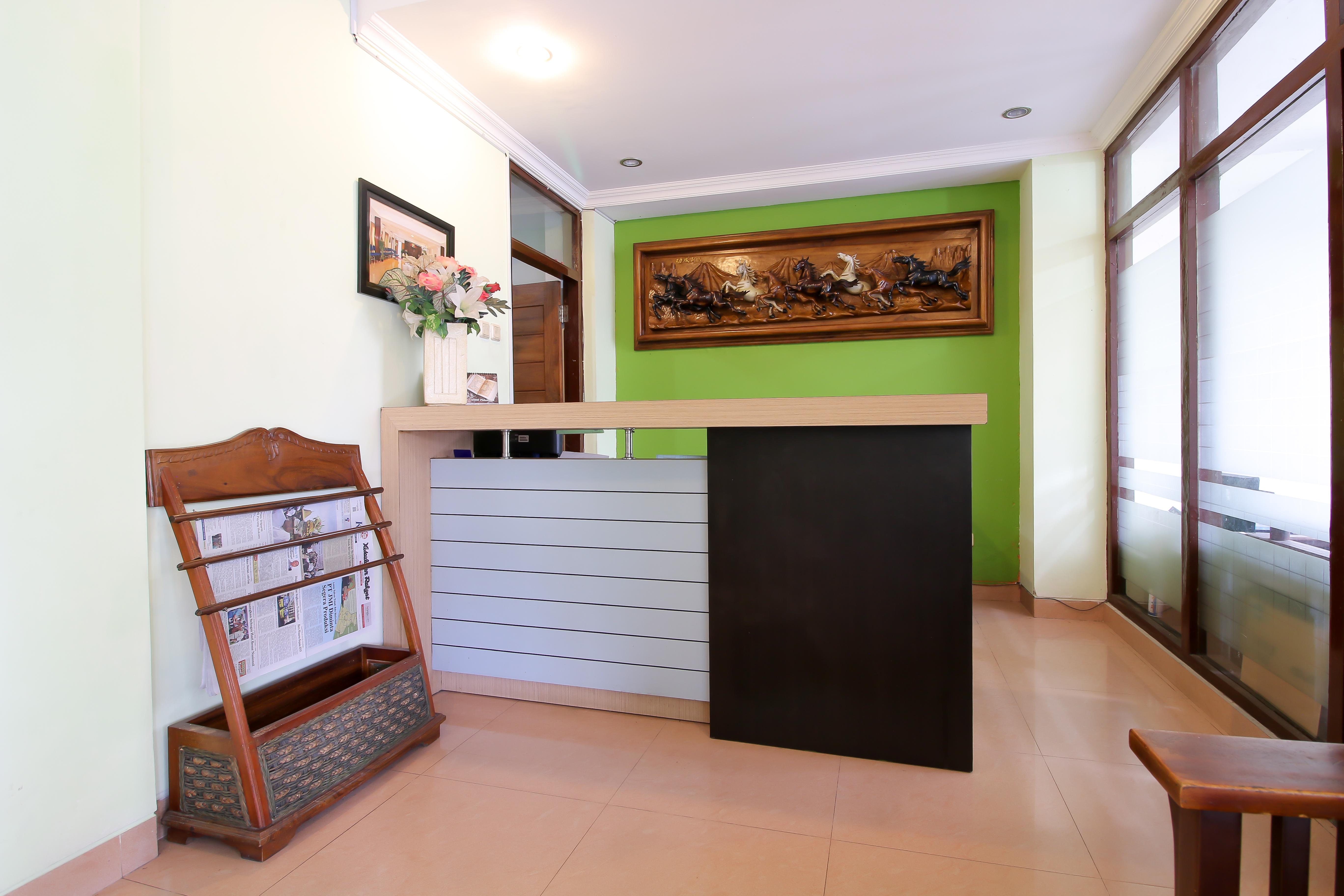 RedDoorz Plus @ Taman Siswa 2 Yogyakarta Exterior foto